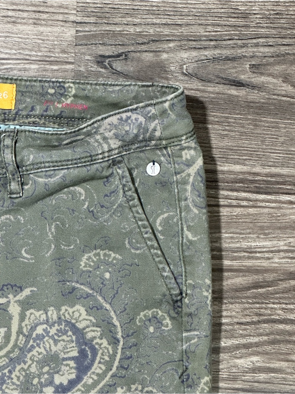 ANTHROPOLOGIE PILCRO & THE LETTERPRESS Olive Green Paisley HYPHEN Chino Pants 26 - Picture 9 of 15